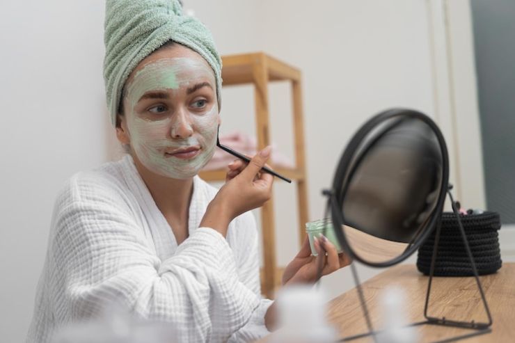 How to Pick the Best Facial Kit for Oily Skin According to Your Skin Type